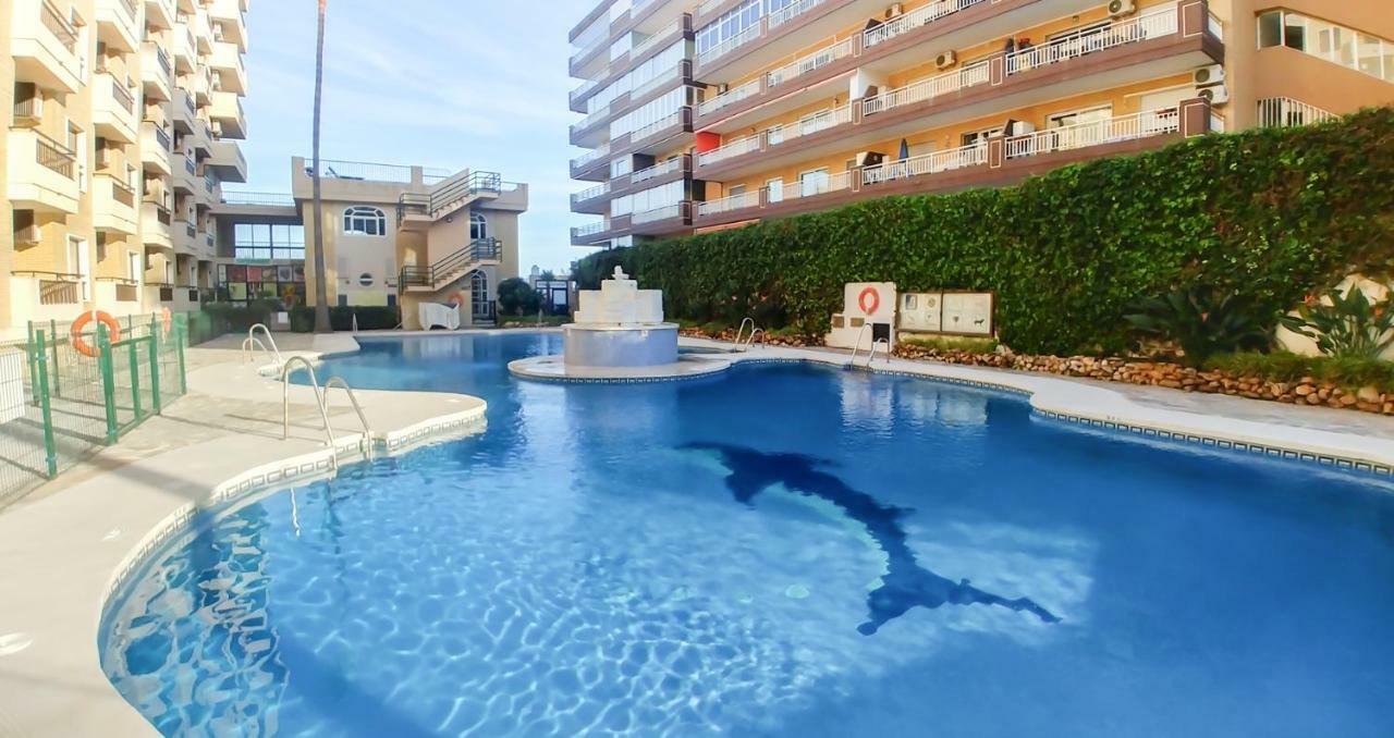 Beachfront Apartment In Fuengirola New المظهر الخارجي الصورة