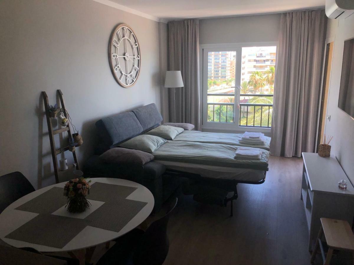 Beachfront Apartment In Fuengirola New المظهر الخارجي الصورة